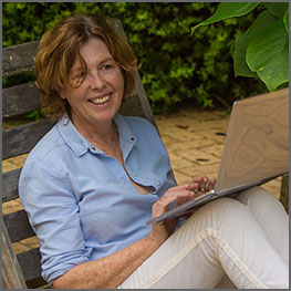 Australian author Barbara Toner commissioned Elizabeth Walsh to design her website 
